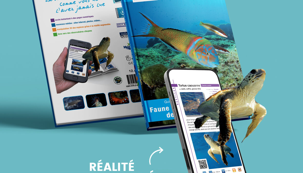 Livre interactif recto verso de la gamme "Découvrir autrement" avec téléphone montrant la réalité augmentée